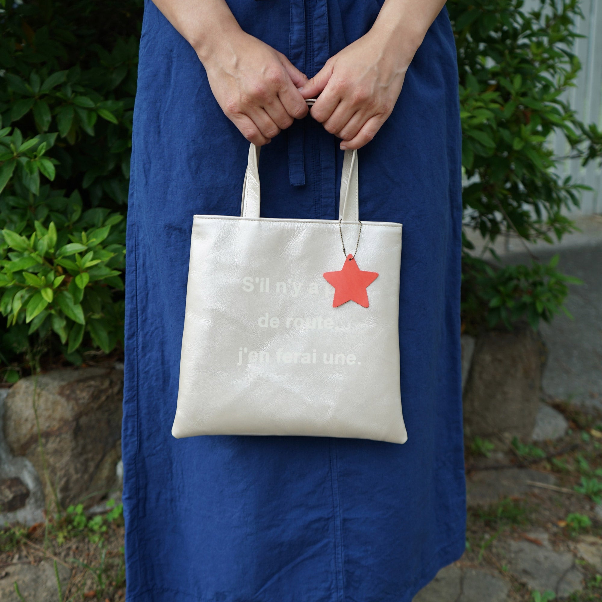 7iro ナナイロ MOUNTAIN TOTE M TOTE BAG レザーバッグ Pearl White
