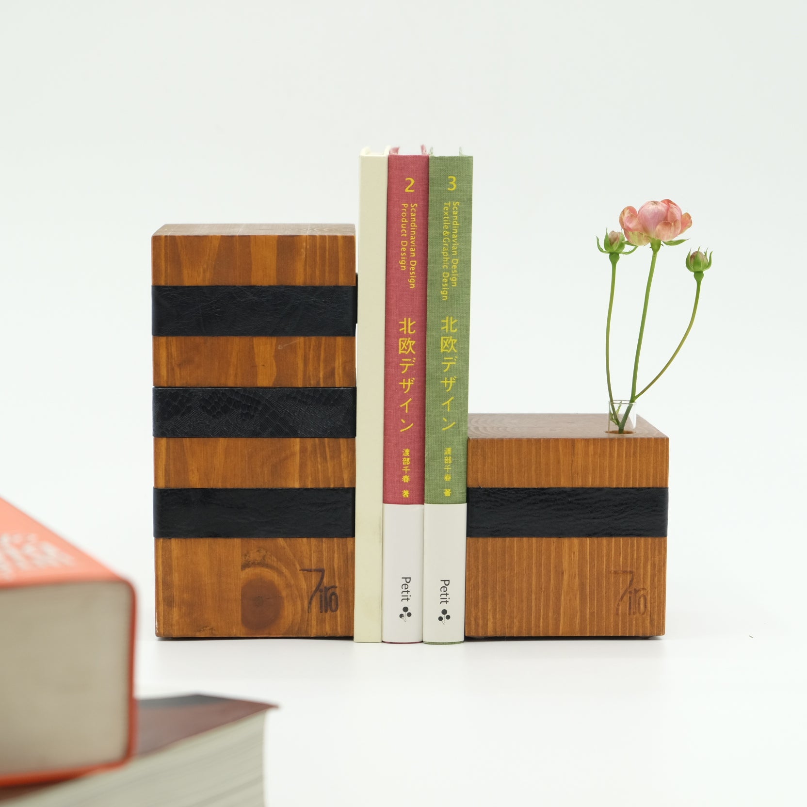 7iro BOOKEND ブックエンド　Kuro