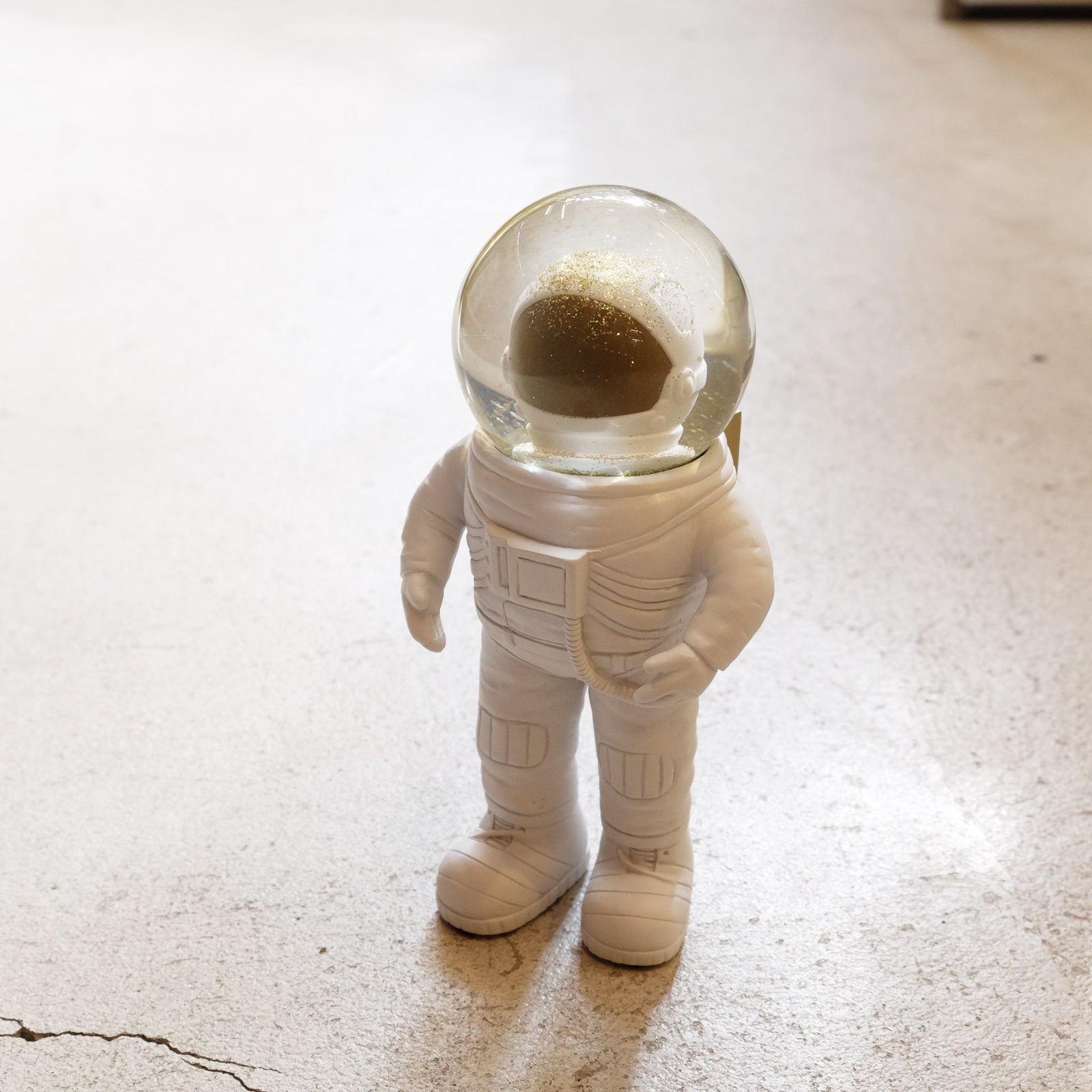 SNOW GLOBE ASTRONAUT donkey products スノードーム 宇宙飛行士
