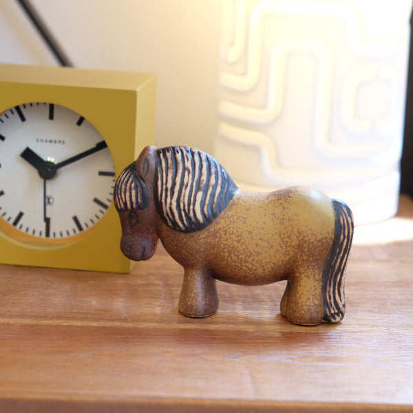 Lisa Larson リサラーソン　SKANSEN PONY ポニー