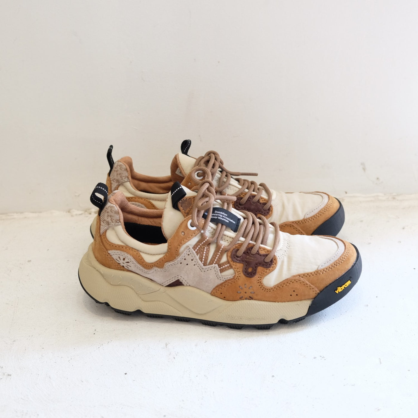 YAMANO3 Flower MOUNTAIN×NANGA Cacao/Beige FM17010 フラワー