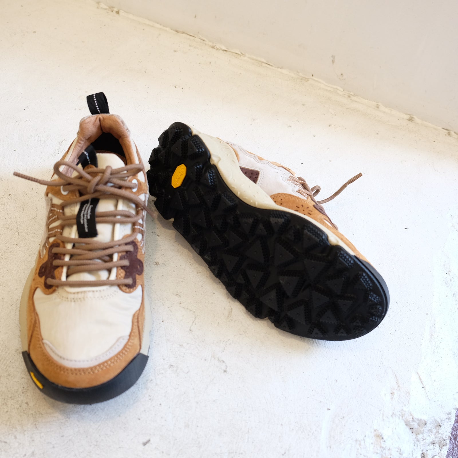 YAMANO3 Flower MOUNTAIN×NANGA Cacao/Beige FM17010 フラワー