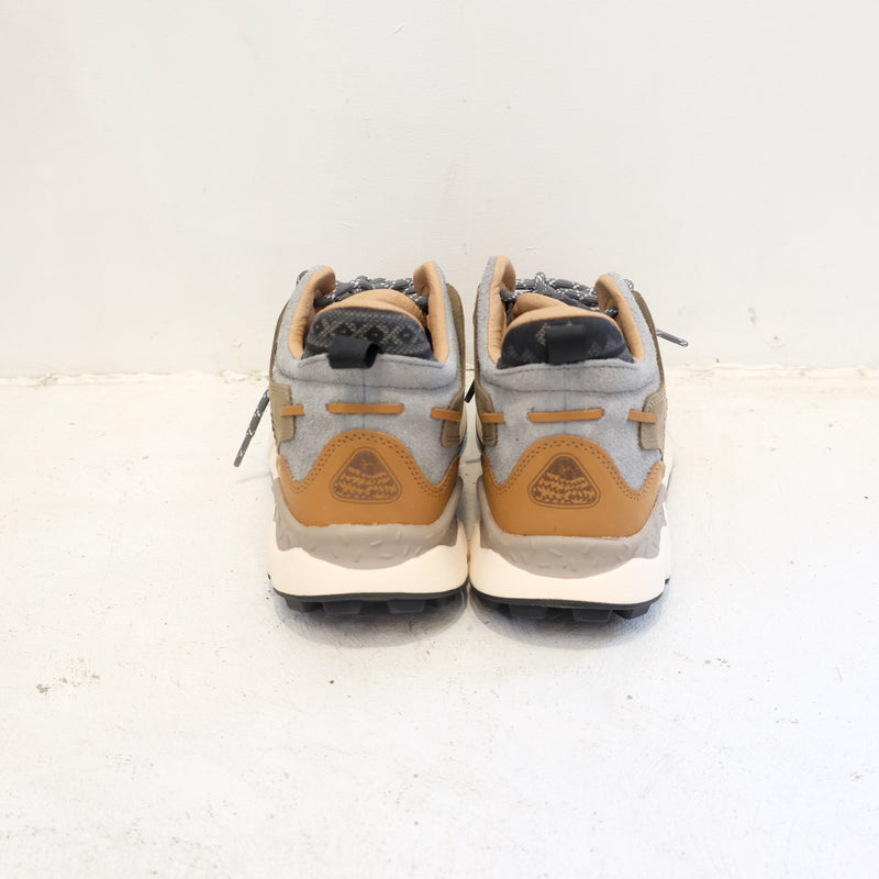 Flower MOUNTAIN　MUSTARD WALNUT Gray FM02002　フラワーマウンテン