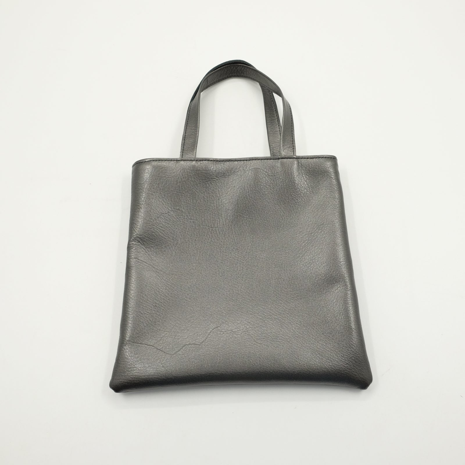 7iro ナナイロ MOUNTAIN TOTE M TOTE BAG レザーバッグ Pearl Gray