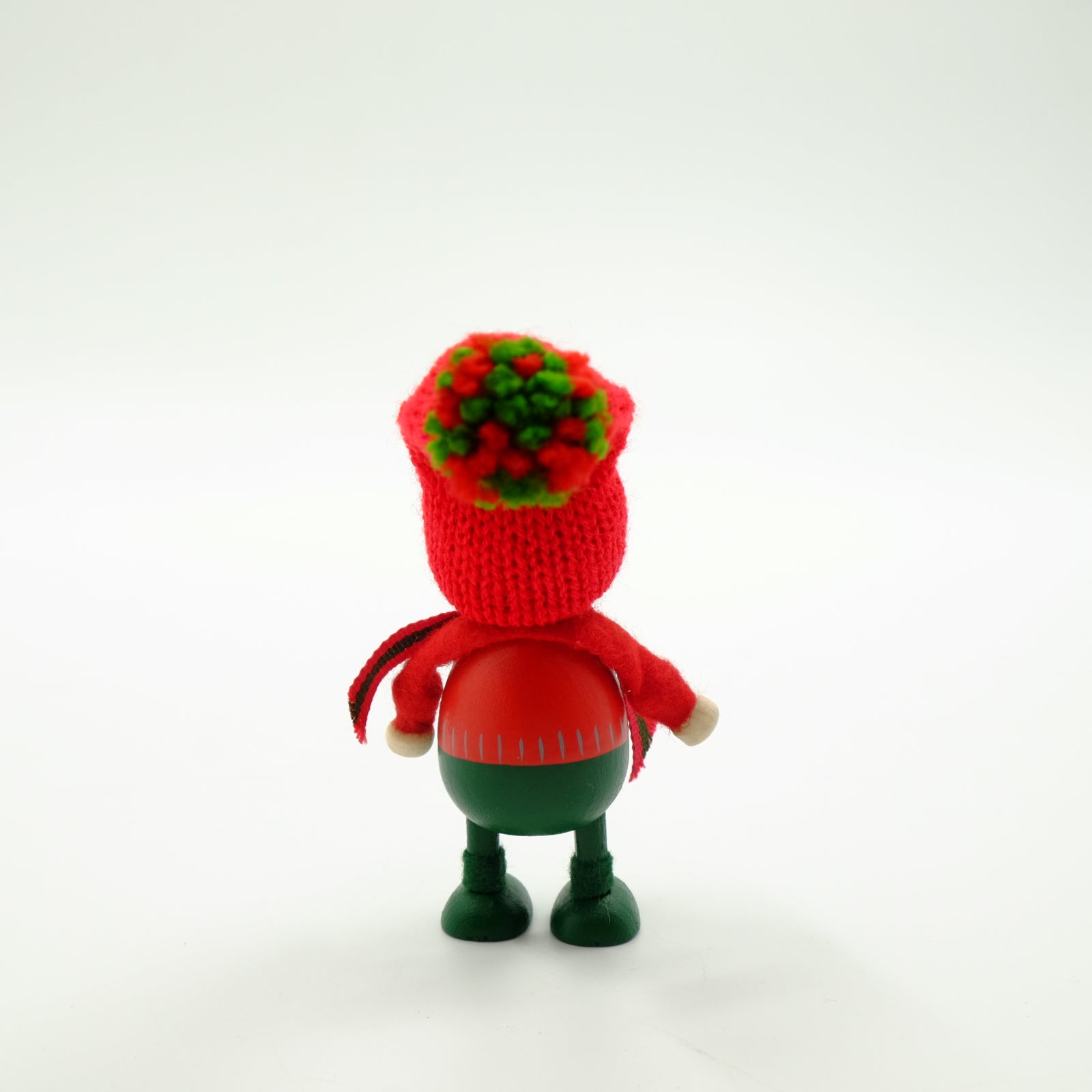 ビンテージ、ノラ・ウィリングス カナダ警察の赤い制服の布製人形 35cm ビンテージ、ノラ・ウィリングス カナダ警察の赤い制服の布製人形 35cm