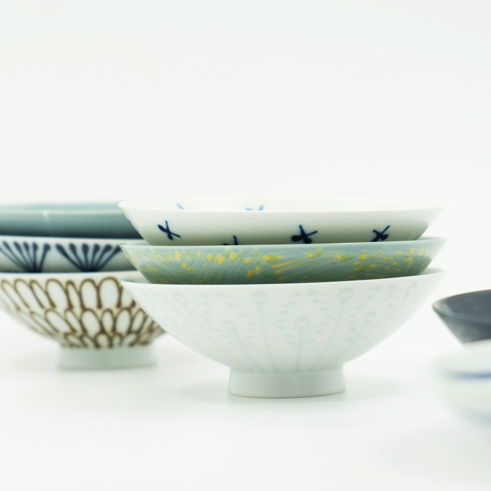 山水画の陶器椀 直径約40cm 山水画の陶器椀 直径約40cm 山水画の陶器椀 直径約40cm Shop |